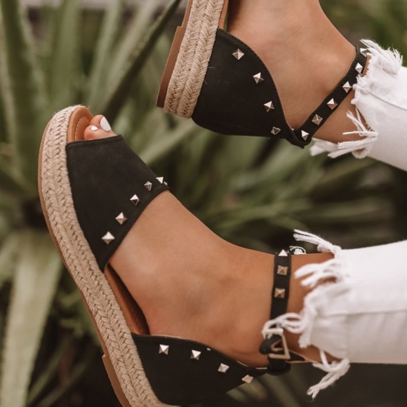 NEW*** LADIES AUDREY ESPADRILL IN BLACK - Picture 2 of 6